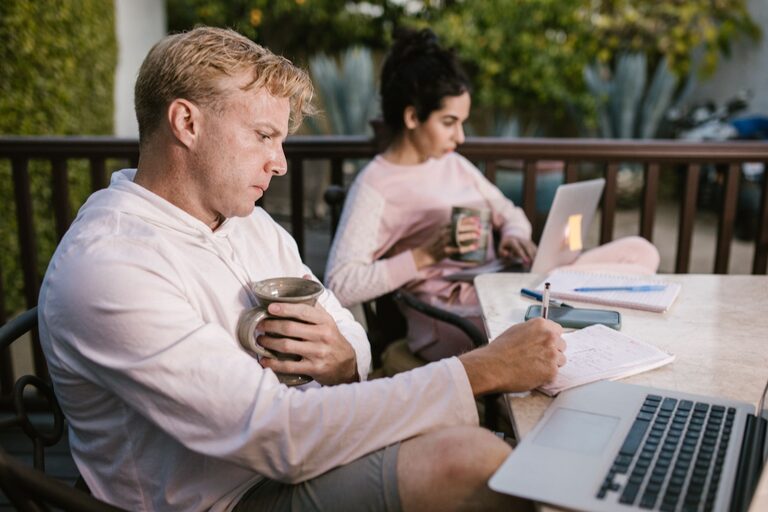 Effective Tips for Better Focus While Working from Home